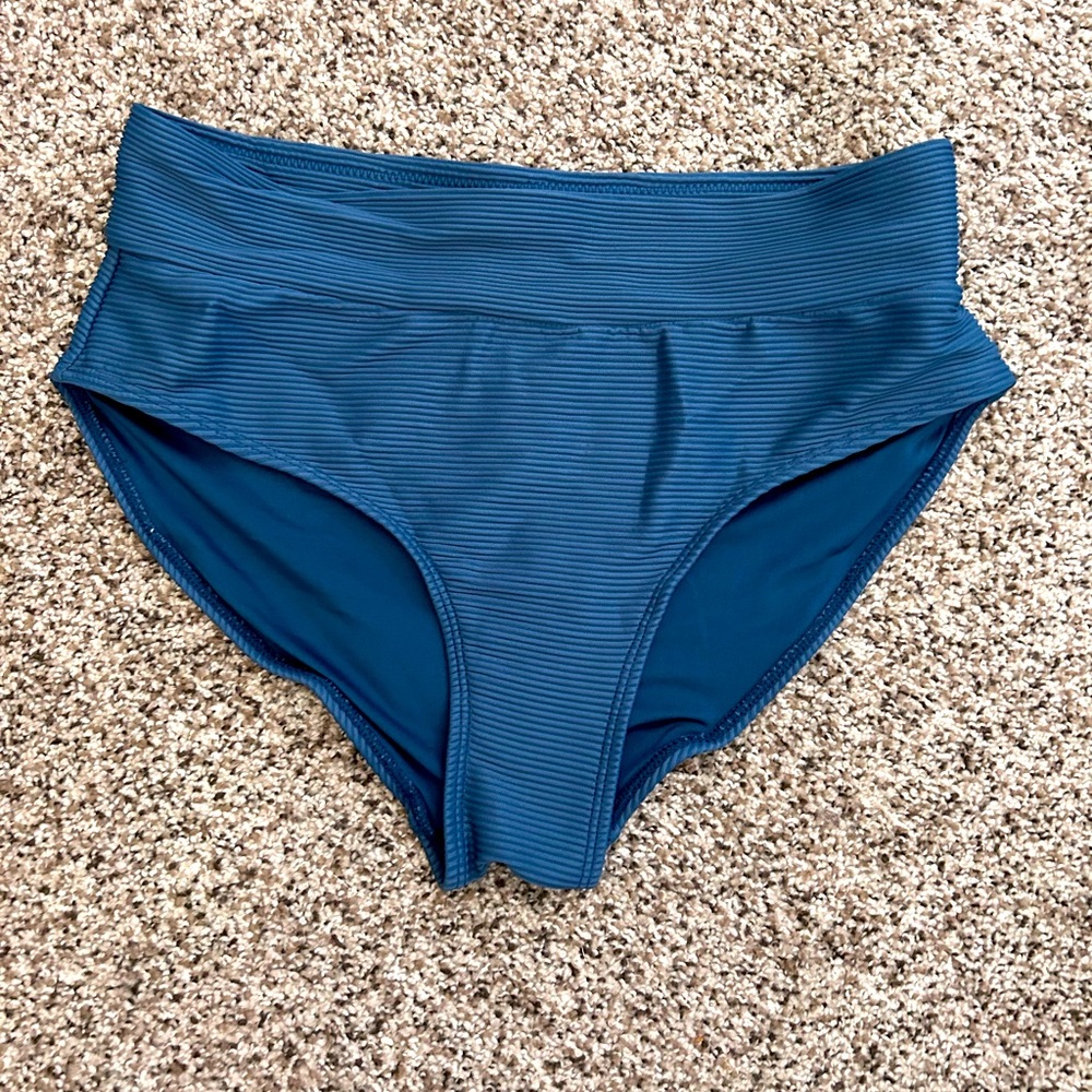 Nani flat rib mid rise coastal bottoms M